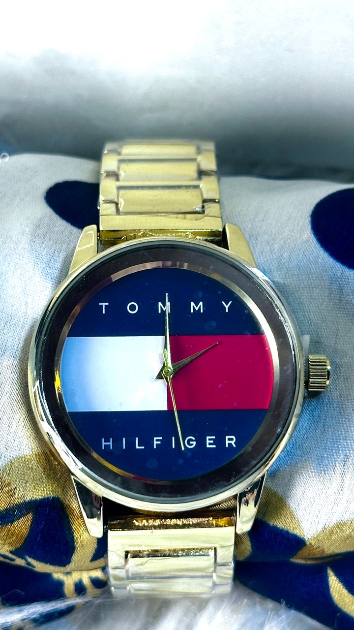 Tom02 Montre inspirée