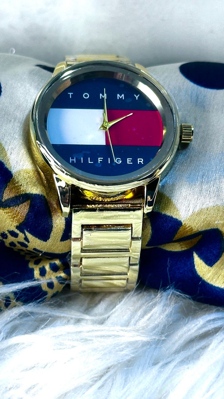 Tom02 Montre inspirée