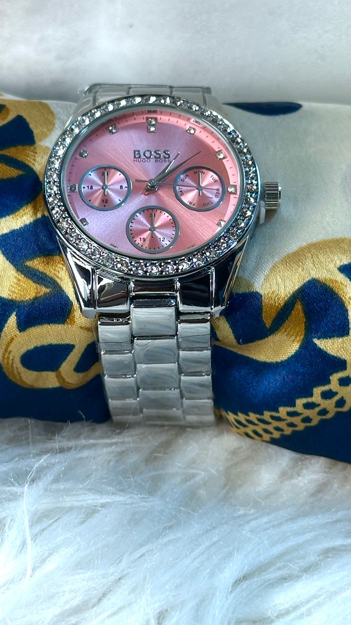 Bos01 Montre inspirée