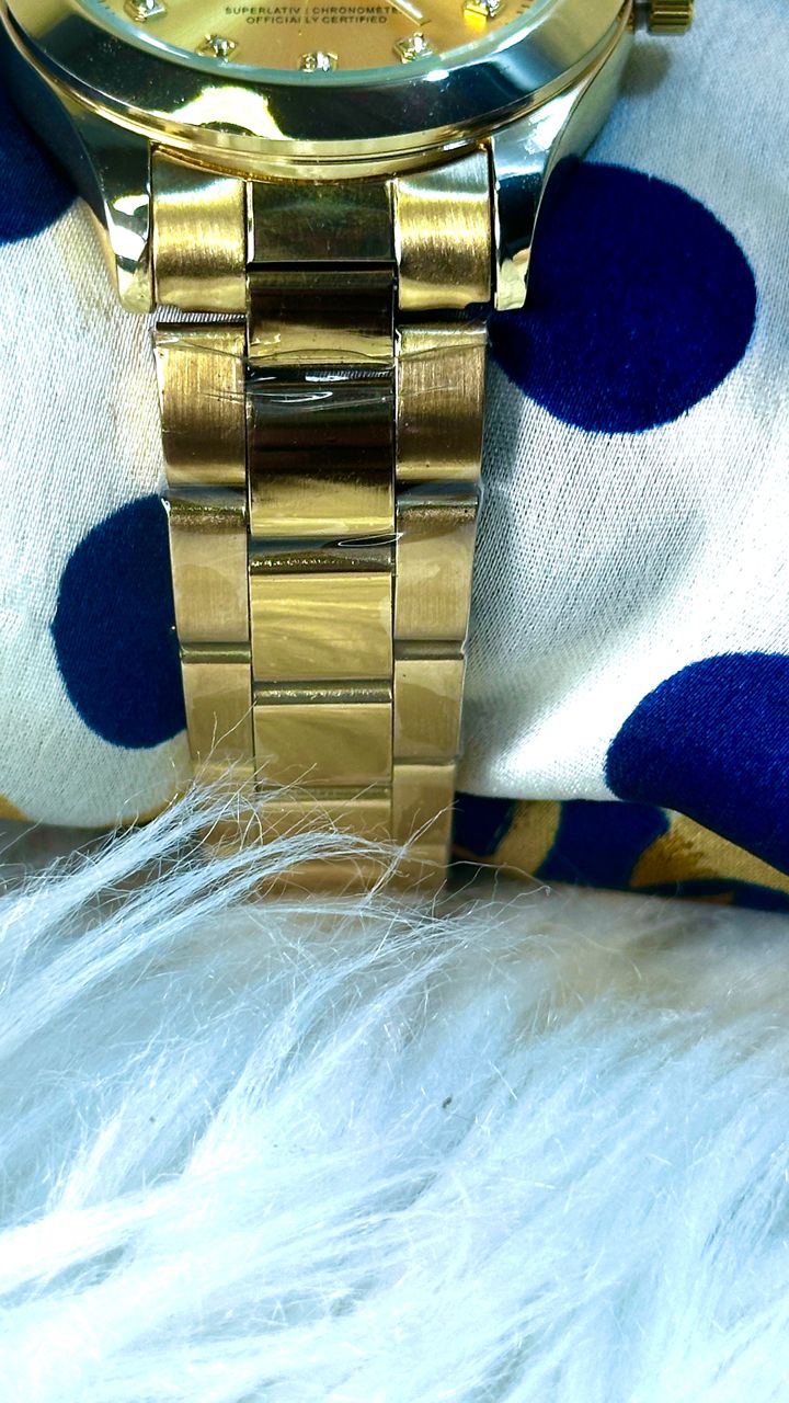 R004 Montre inspirée