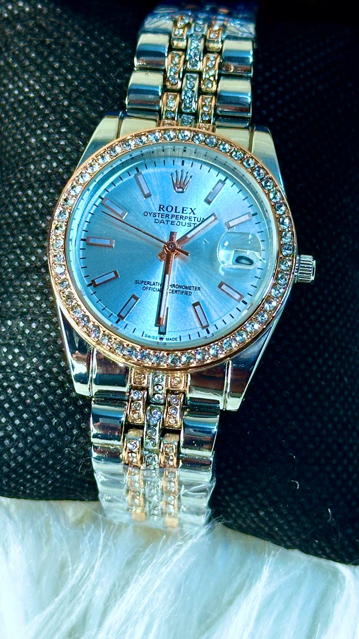 R001 Montre inspirée