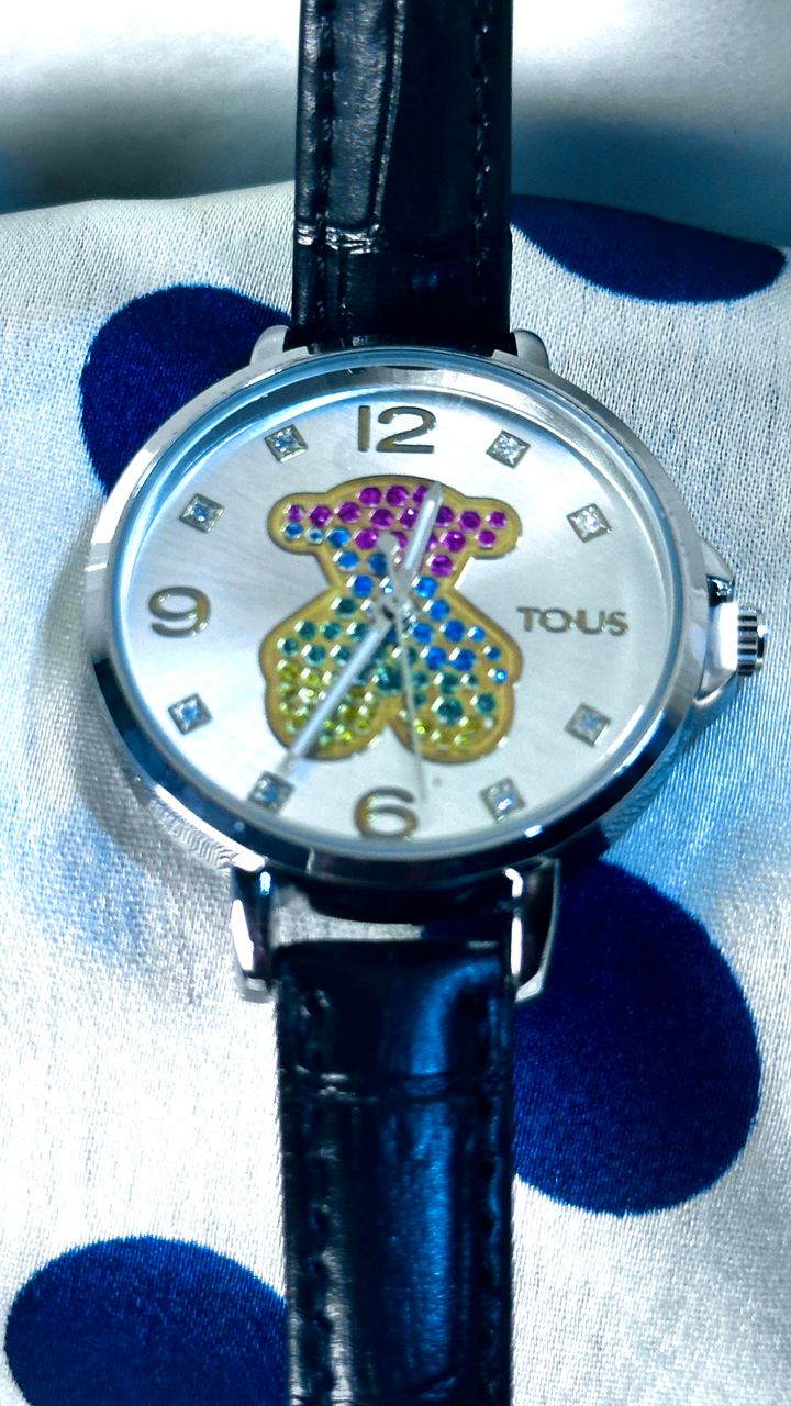 Tou01 Montre inspirée