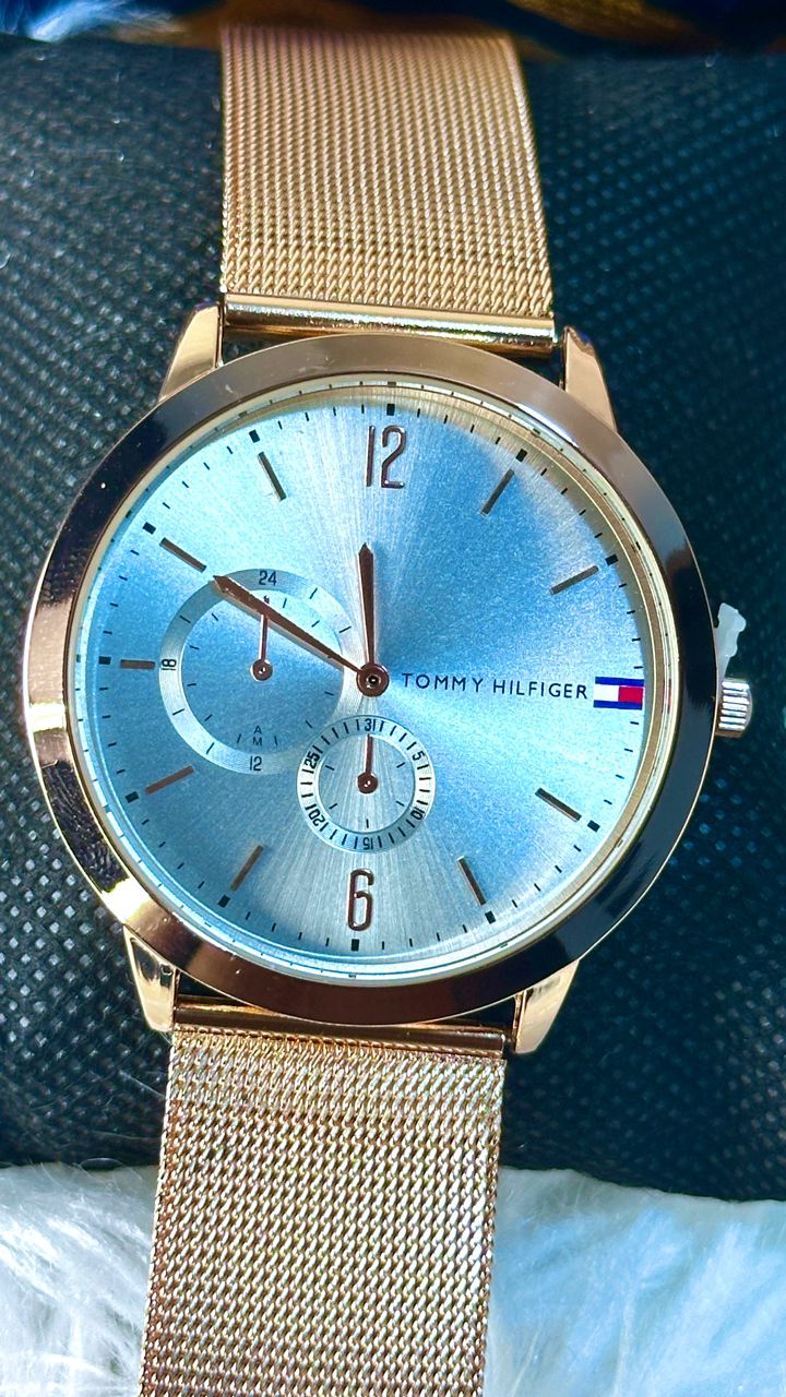 Tom01 Montre inspirée