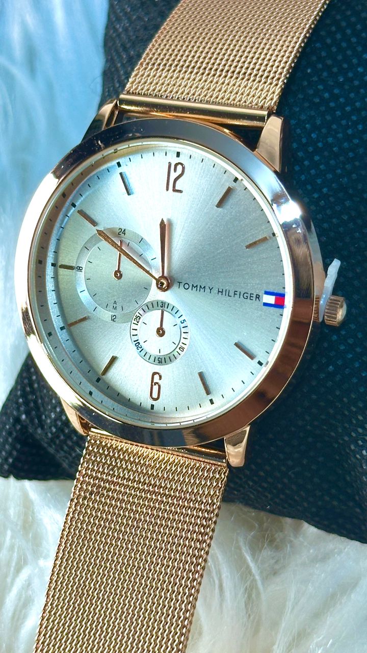 Tom01 Montre inspirée