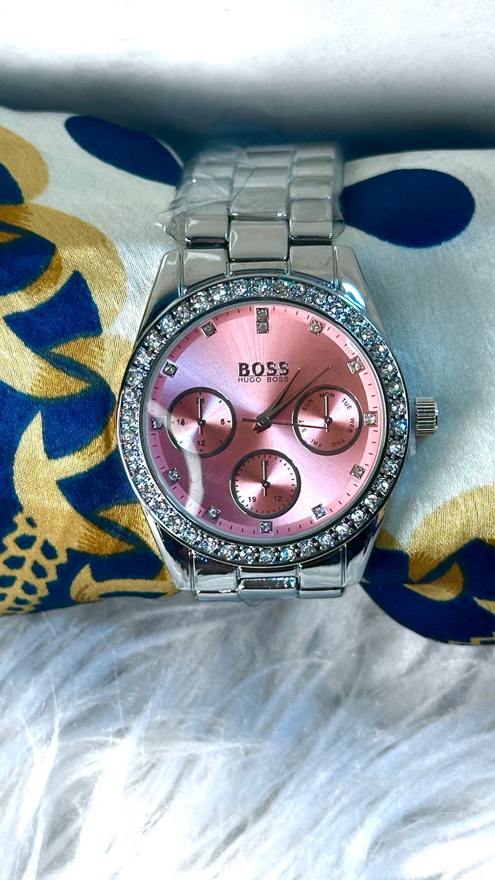 Bos01 Montre inspirée
