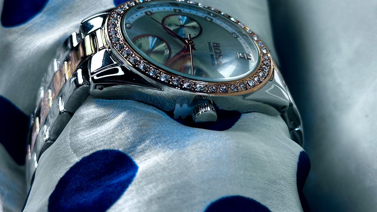 Bos01 Montre inspirée