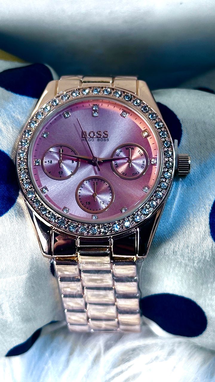 Bos01 Montre inspirée