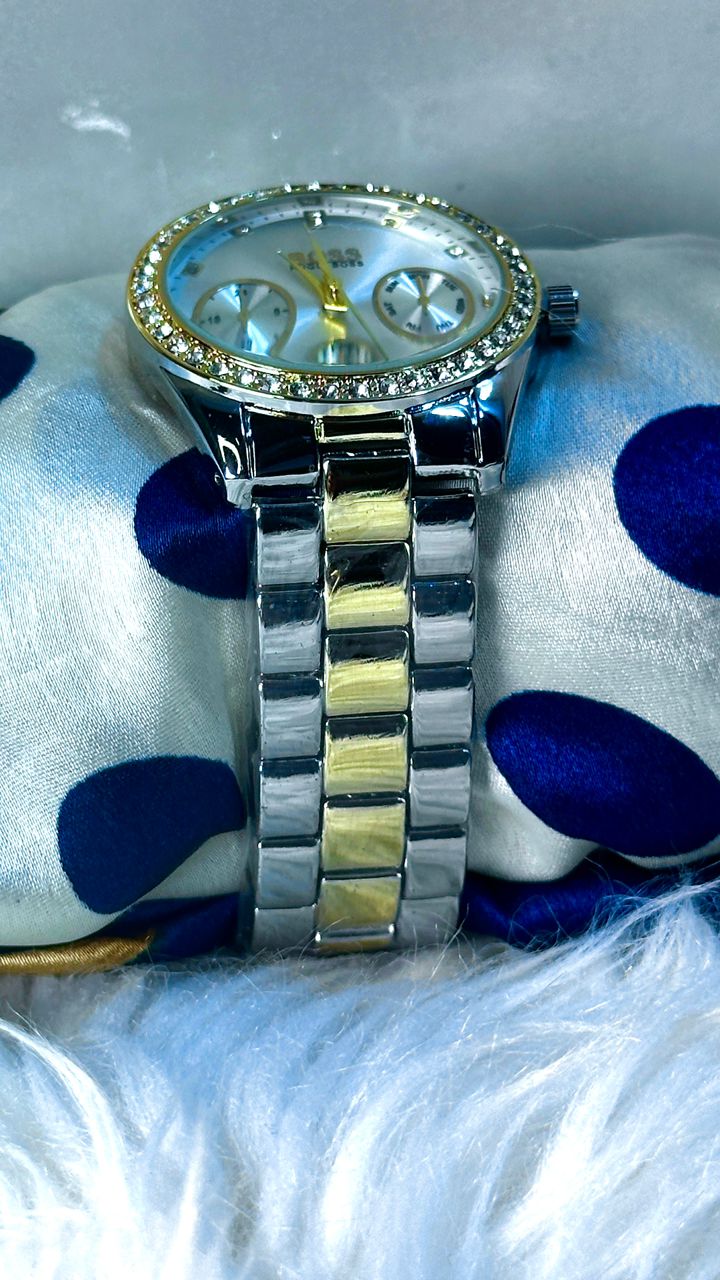 Bos01 Montre inspirée
