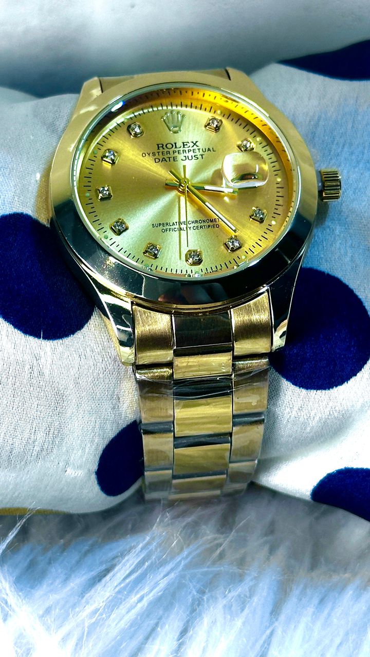 R004 Montre inspirée