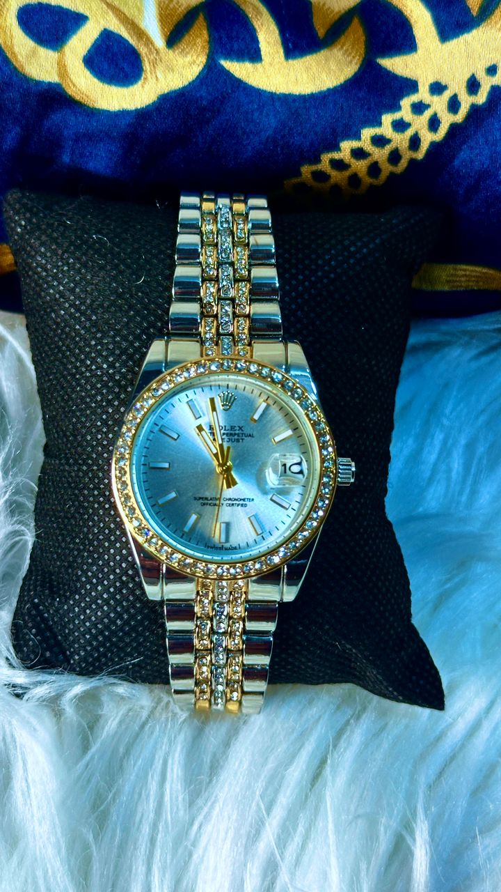 ROO1 Montre inspirée