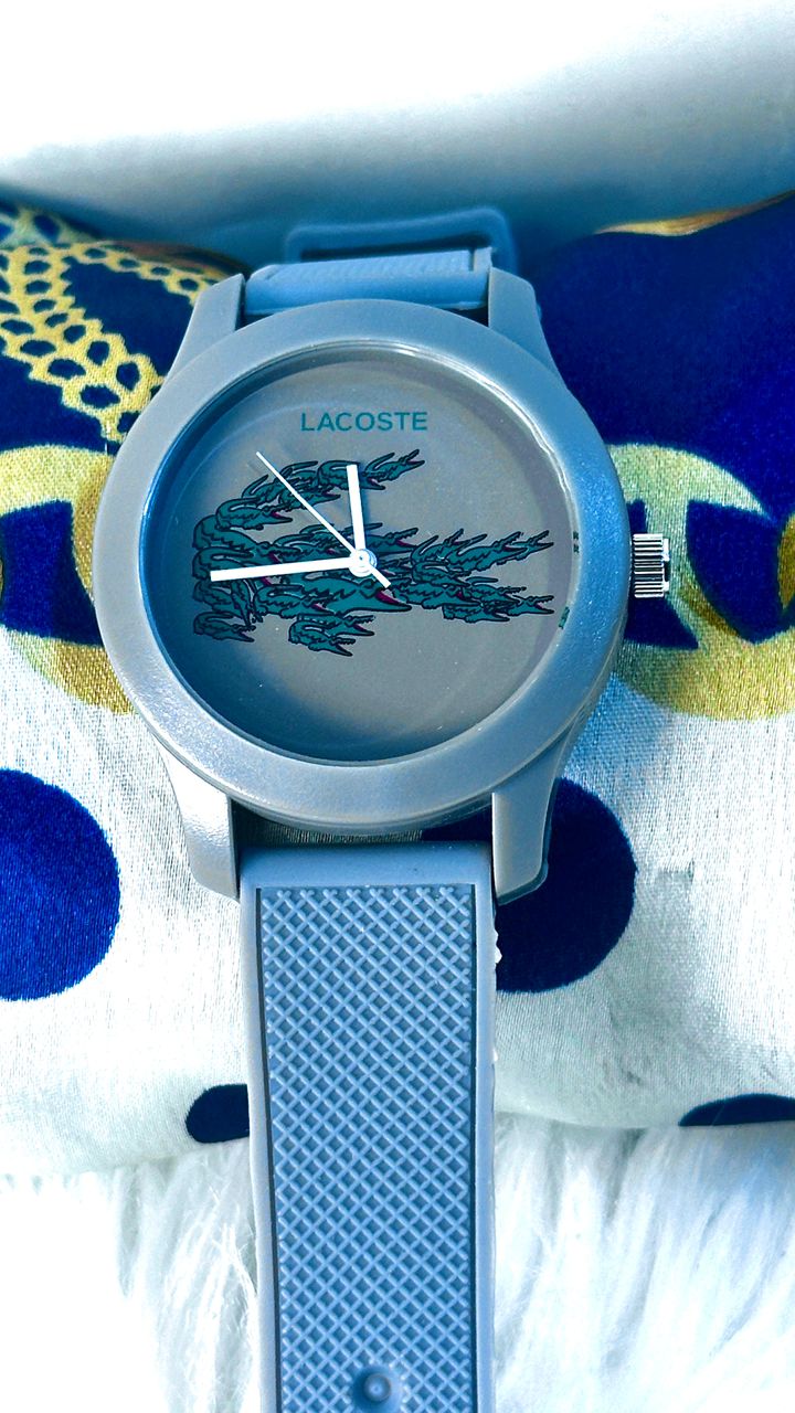 LA01 Montre inspirée